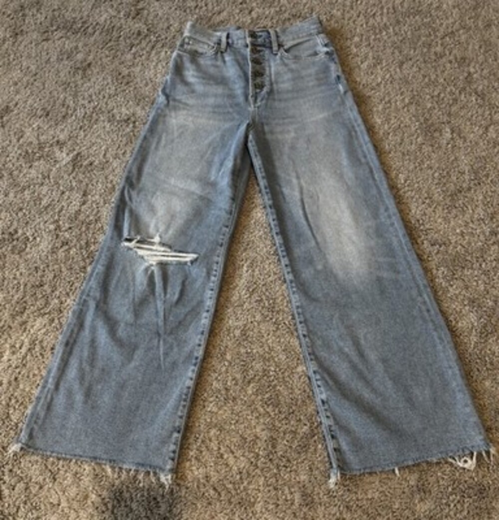 7 For All Mankind Luxe Vintage Ultra High Rise Crop Wide-Leg Jeans Light Wash